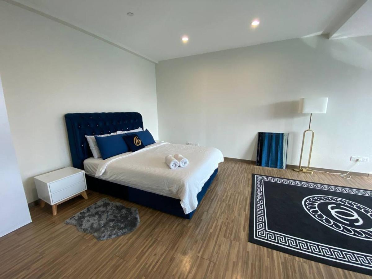 Aparthotel Honeymoon By A Legacy Group - Klcc Lake View Kuala Lumpur