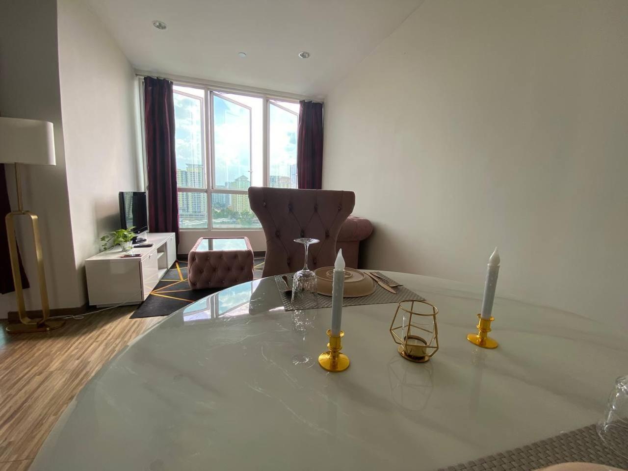 Aparthotel Honeymoon By A Legacy Group - Klcc Lake View *