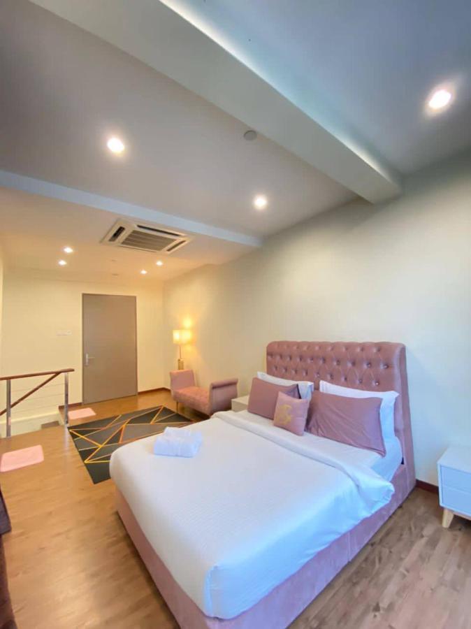 Aparthotel Honeymoon By A Legacy Group - Klcc Lake View